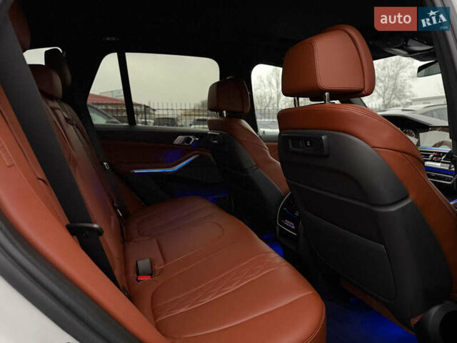 Белый БМВ Х5 М, объемом двигателя 2.99 л и пробегом 22 тыс. км за 92800 $, фото 64 на Automoto.ua