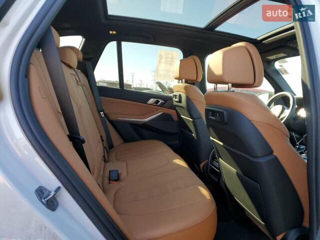 Белый БМВ Х5 М, объемом двигателя 4.39 л и пробегом 148 тыс. км за 33500 $, фото 8 на Automoto.ua