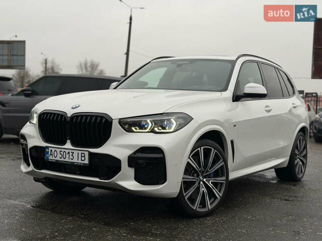 Белый БМВ Х5 М, объемом двигателя 2.99 л и пробегом 22 тыс. км за 92800 $, фото 17 на Automoto.ua