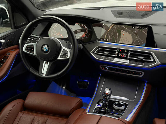 Белый БМВ Х5 М, объемом двигателя 2.99 л и пробегом 22 тыс. км за 92800 $, фото 68 на Automoto.ua