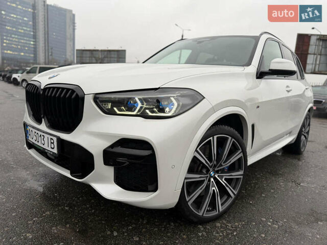 Белый БМВ Х5 М, объемом двигателя 2.99 л и пробегом 22 тыс. км за 92800 $, фото 11 на Automoto.ua
