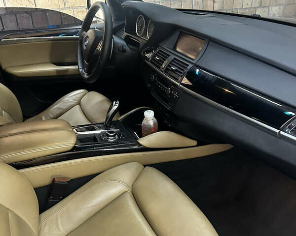 Чорний БМВ Х5 М, об'ємом двигуна 4.39 л та пробігом 214 тис. км за 19000 $, фото 20 на Automoto.ua