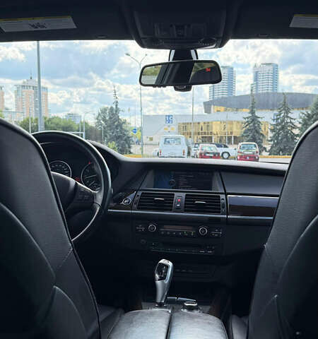 Черный БМВ Х5 М, объемом двигателя 2.98 л и пробегом 223 тыс. км за 13500 $, фото 9 на Automoto.ua