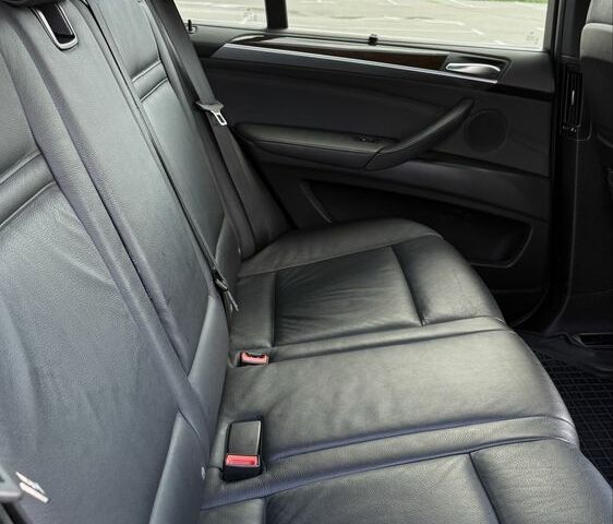 Черный БМВ Х5 М, объемом двигателя 3 л и пробегом 223 тыс. км за 14500 $, фото 12 на Automoto.ua
