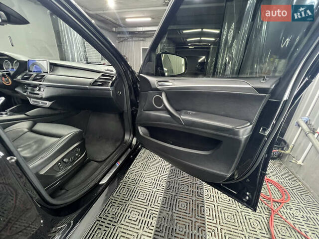 Черный БМВ Х5 М, объемом двигателя 4.39 л и пробегом 220 тыс. км за 20000 $, фото 10 на Automoto.ua