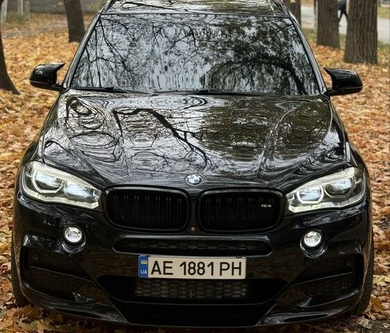 Черный БМВ Х5 М, объемом двигателя 3 л и пробегом 240 тыс. км за 34000 $, фото 5 на Automoto.ua