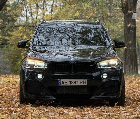 Черный БМВ Х5 М, объемом двигателя 3 л и пробегом 240 тыс. км за 34000 $, фото 2 на Automoto.ua