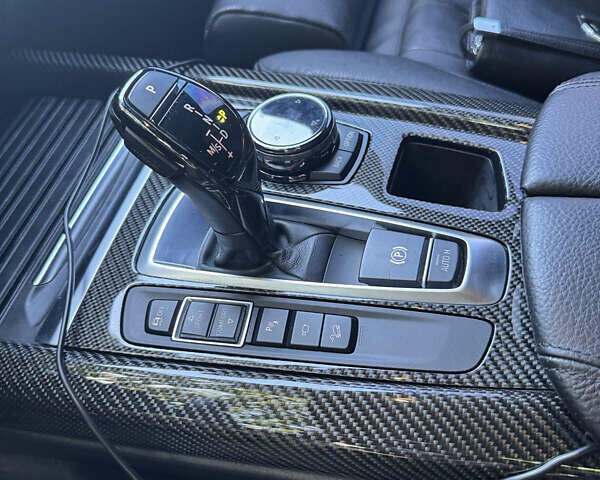 Черный БМВ Х5 М, объемом двигателя 4.4 л и пробегом 160 тыс. км за 39999 $, фото 1 на Automoto.ua