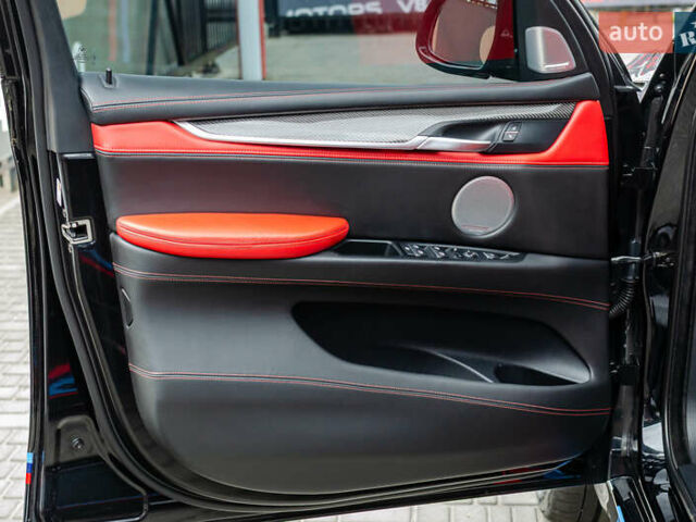 Черный БМВ Х5 М, объемом двигателя 4.39 л и пробегом 55 тыс. км за 49990 $, фото 39 на Automoto.ua