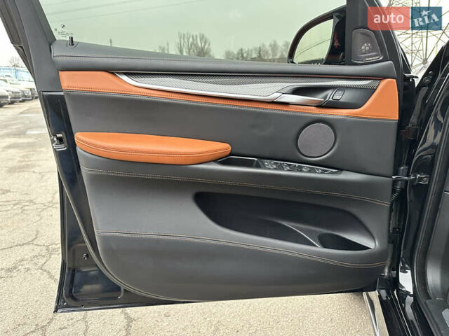 Черный БМВ Х5 М, объемом двигателя 4.39 л и пробегом 139 тыс. км за 38000 $, фото 15 на Automoto.ua