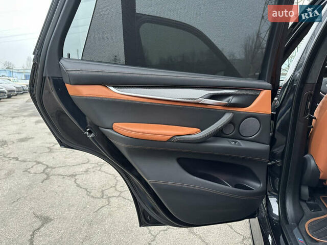 Черный БМВ Х5 М, объемом двигателя 4.39 л и пробегом 139 тыс. км за 38000 $, фото 17 на Automoto.ua