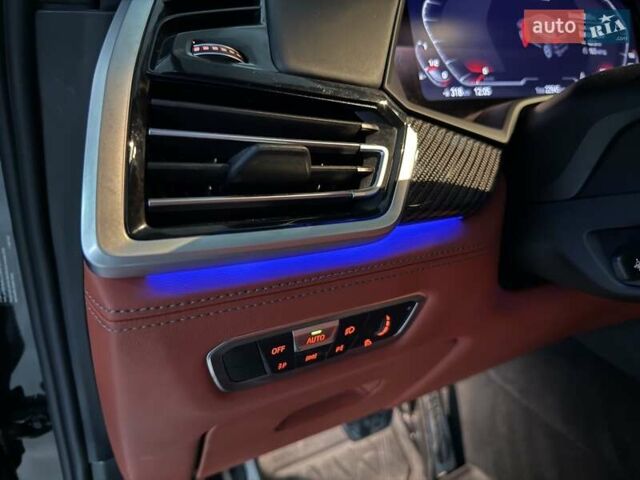 Черный БМВ Х5 М, объемом двигателя 4.39 л и пробегом 23 тыс. км за 99999 $, фото 18 на Automoto.ua