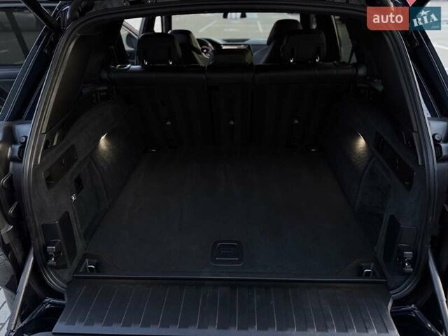 Черный БМВ Х5 М, объемом двигателя 4.4 л и пробегом 57 тыс. км за 110000 $, фото 48 на Automoto.ua