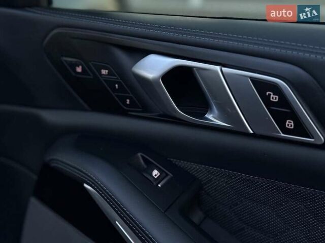 Черный БМВ Х5 М, объемом двигателя 4.4 л и пробегом 57 тыс. км за 110000 $, фото 52 на Automoto.ua