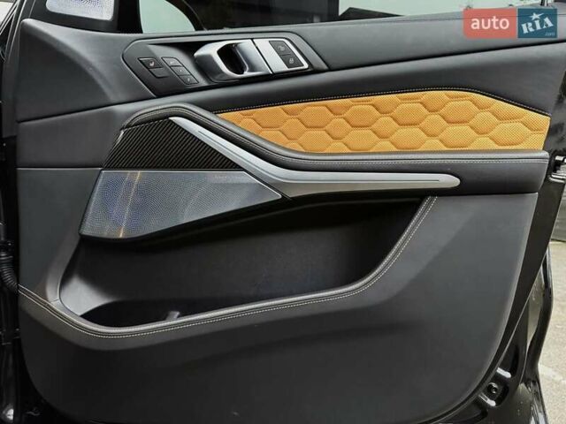 Черный БМВ Х5 М, объемом двигателя 4.39 л и пробегом 55 тыс. км за 88000 $, фото 40 на Automoto.ua