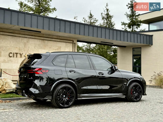 Черный БМВ Х5 М, объемом двигателя 4.39 л и пробегом 15 тыс. км за 168900 $, фото 39 на Automoto.ua