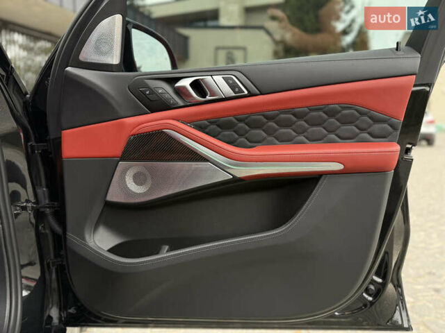 Черный БМВ Х5 М, объемом двигателя 4.39 л и пробегом 15 тыс. км за 168900 $, фото 105 на Automoto.ua