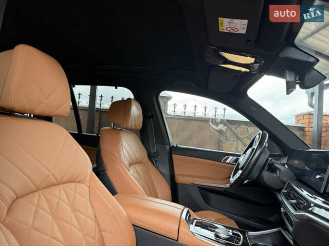 БМВ Х5 М 2023 в Луцке на Automoto.ua Черный БМВ Х5 М, объемом двигателя 3 л и пробегом 74 тыс. км за 90000 $, фото 12 на Automoto.ua