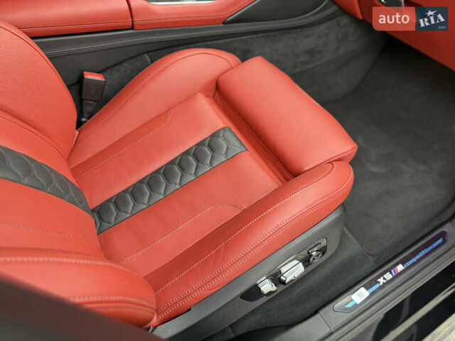 Черный БМВ Х5 М, объемом двигателя 4.39 л и пробегом 15 тыс. км за 168900 $, фото 110 на Automoto.ua