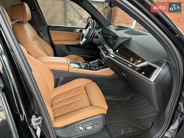 БМВ Х5 М 2023 в Луцке на Automoto.ua Черный БМВ Х5 М, объемом двигателя 3 л и пробегом 74 тыс. км за 90000 $, фото 13 на Automoto.ua