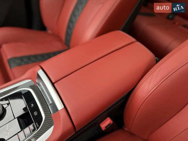 Черный БМВ Х5 М, объемом двигателя 4.39 л и пробегом 15 тыс. км за 168900 $, фото 61 на Automoto.ua