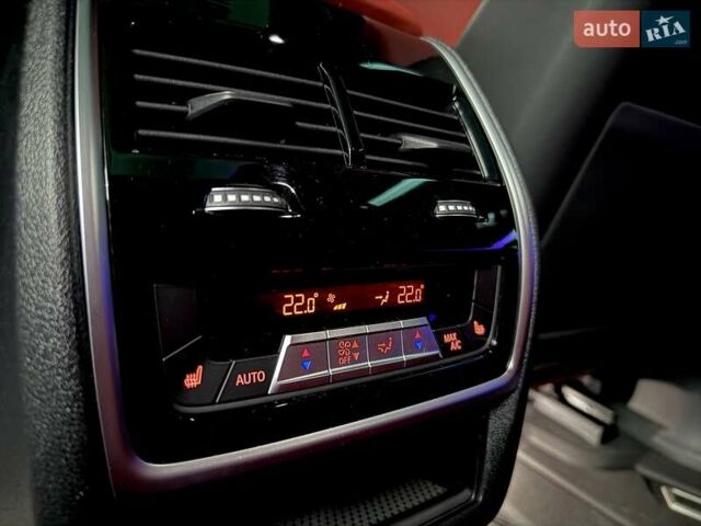 Черный БМВ Х5 М, объемом двигателя 4.4 л и пробегом 31 тыс. км за 161000 $, фото 27 на Automoto.ua