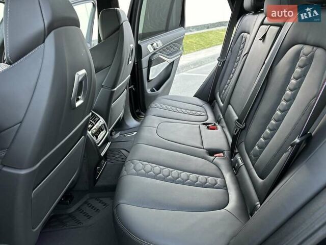 Черный БМВ Х5 М, объемом двигателя 4.39 л и пробегом 3 тыс. км за 145900 $, фото 37 на Automoto.ua