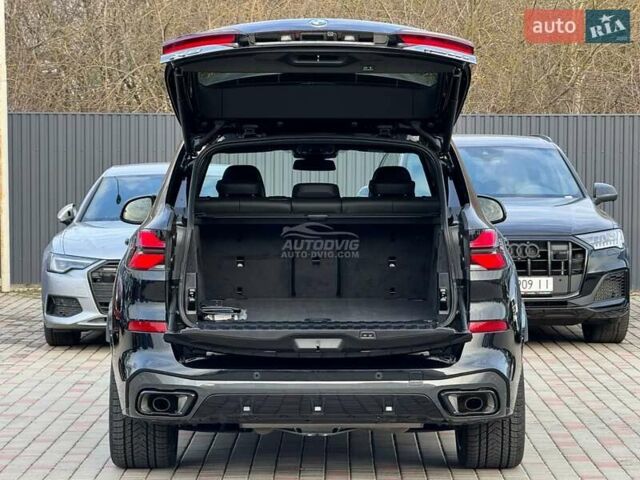 Черный БМВ Х5 М, объемом двигателя 3 л и пробегом 14 тыс. км за 114999 $, фото 48 на Automoto.ua