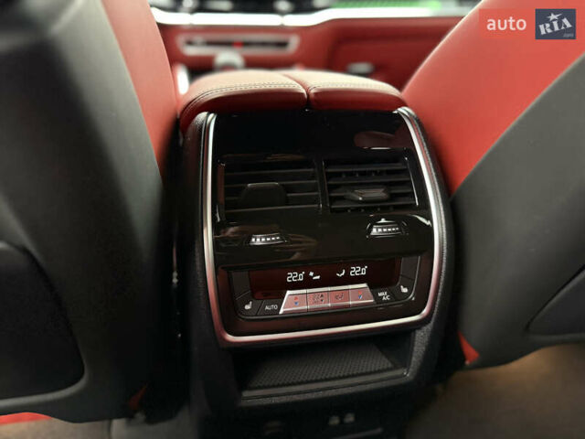 Черный БМВ Х5 М, объемом двигателя 4.39 л и пробегом 15 тыс. км за 168900 $, фото 97 на Automoto.ua