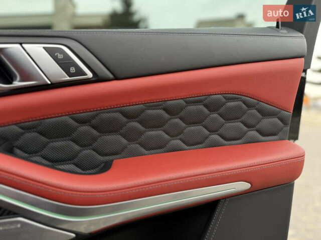 Черный БМВ Х5 М, объемом двигателя 4.39 л и пробегом 15 тыс. км за 168900 $, фото 106 на Automoto.ua