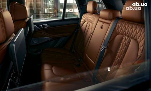 БМВ Х5 М, объемом двигателя 4.4 л и пробегом 1 тыс. км за 102587 $, фото 3 на Automoto.ua