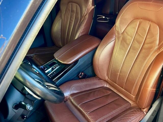БМВ Х5 М, объемом двигателя 3 л и пробегом 260 тыс. км за 28000 $, фото 7 на Automoto.ua