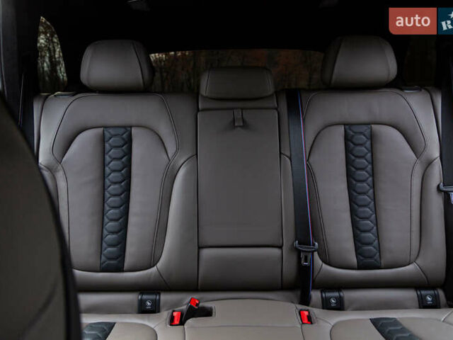 БМВ Х5 М, объемом двигателя 4.39 л и пробегом 38 тыс. км за 130000 $, фото 61 на Automoto.ua