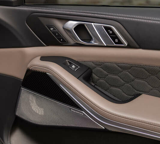 БМВ Х5 М, объемом двигателя 4.39 л и пробегом 38 тыс. км за 130000 $, фото 64 на Automoto.ua