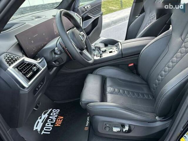 БМВ Х5 М, объемом двигателя 4.4 л и пробегом 3 тыс. км за 147700 $, фото 28 на Automoto.ua