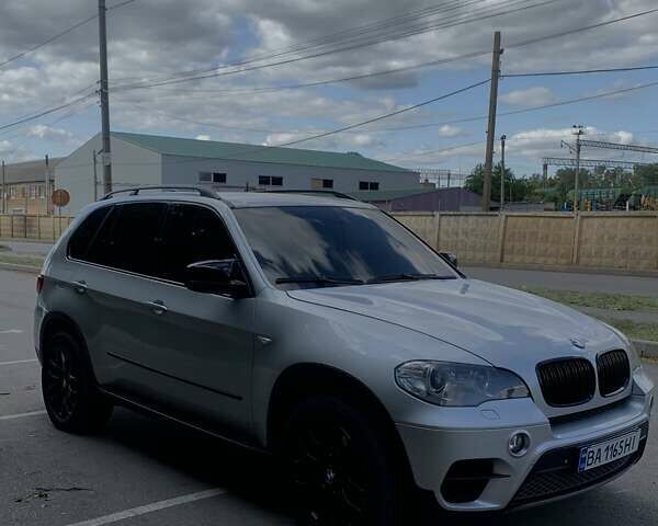 Серый БМВ Х5 М, объемом двигателя 4.39 л и пробегом 275 тыс. км за 14200 $, фото 1 на Automoto.ua
