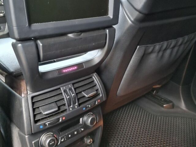 Сірий БМВ Х5 М, об'ємом двигуна 3 л та пробігом 250 тис. км за 17000 $, фото 6 на Automoto.ua