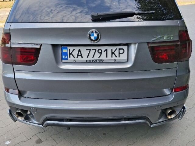 Сірий БМВ Х5 М, об'ємом двигуна 3 л та пробігом 250 тис. км за 17000 $, фото 3 на Automoto.ua
