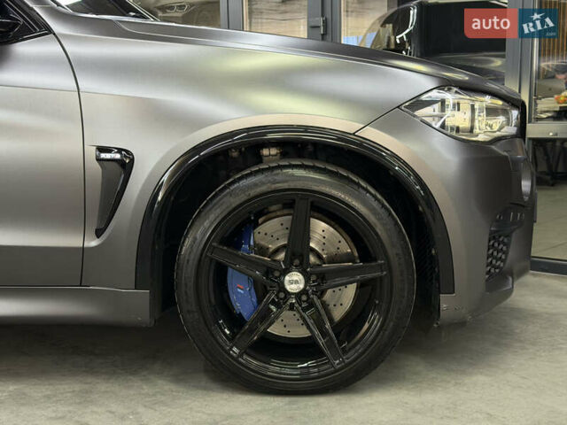 Серый БМВ Х5 М, объемом двигателя 4.39 л и пробегом 146 тыс. км за 32900 $, фото 4 на Automoto.ua