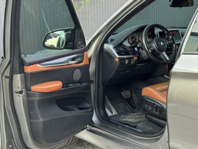 Серый БМВ Х5 М, объемом двигателя 4.4 л и пробегом 170 тыс. км за 37000 $, фото 4 на Automoto.ua