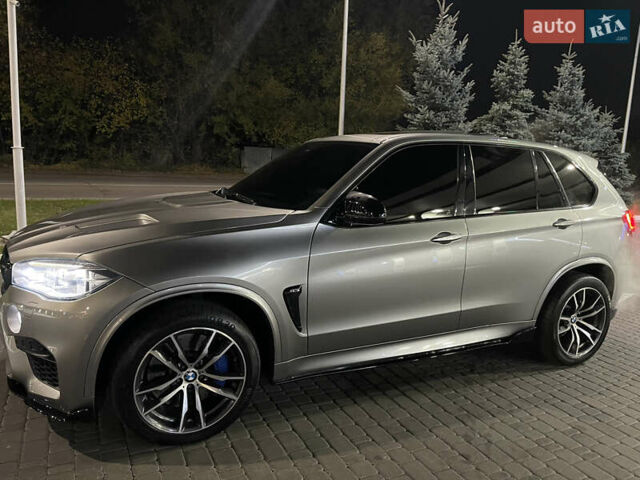 Серый БМВ Х5 М, объемом двигателя 4.39 л и пробегом 137 тыс. км за 40000 $, фото 92 на Automoto.ua
