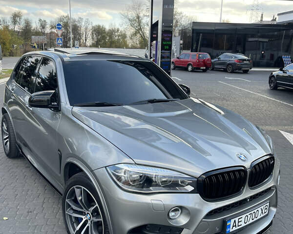 Серый БМВ Х5 М, объемом двигателя 4.39 л и пробегом 137 тыс. км за 40000 $, фото 19 на Automoto.ua