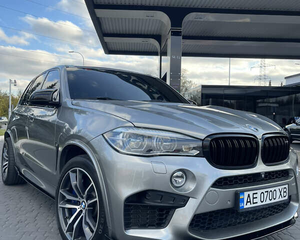 Серый БМВ Х5 М, объемом двигателя 4.39 л и пробегом 137 тыс. км за 40000 $, фото 20 на Automoto.ua