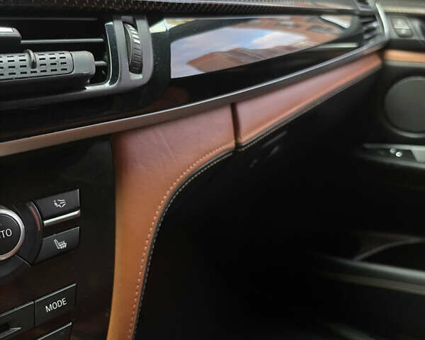 Серый БМВ Х5 М, объемом двигателя 4.39 л и пробегом 137 тыс. км за 40000 $, фото 77 на Automoto.ua