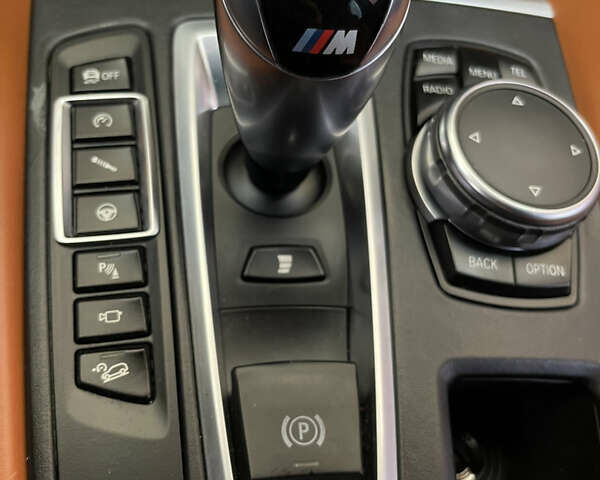 Серый БМВ Х5 М, объемом двигателя 4.39 л и пробегом 137 тыс. км за 40000 $, фото 81 на Automoto.ua