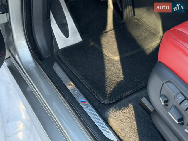 Серый БМВ Х5 М, объемом двигателя 4.4 л и пробегом 146 тыс. км за 36900 $, фото 31 на Automoto.ua