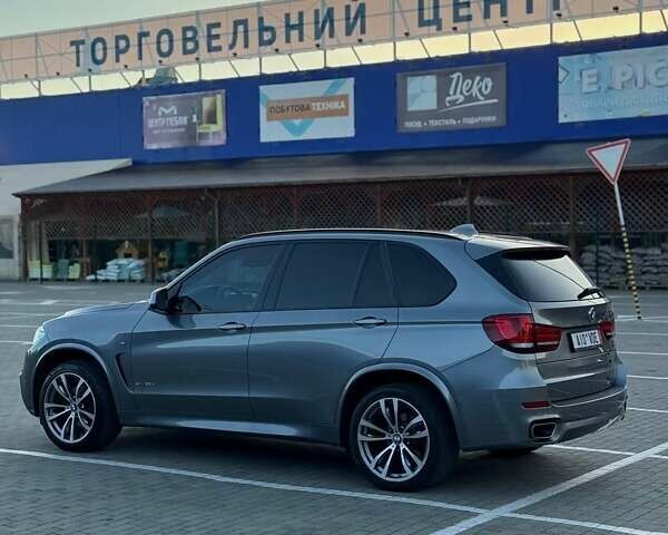 Серый БМВ Х5 М, объемом двигателя 3 л и пробегом 299 тыс. км за 29999 $, фото 18 на Automoto.ua
