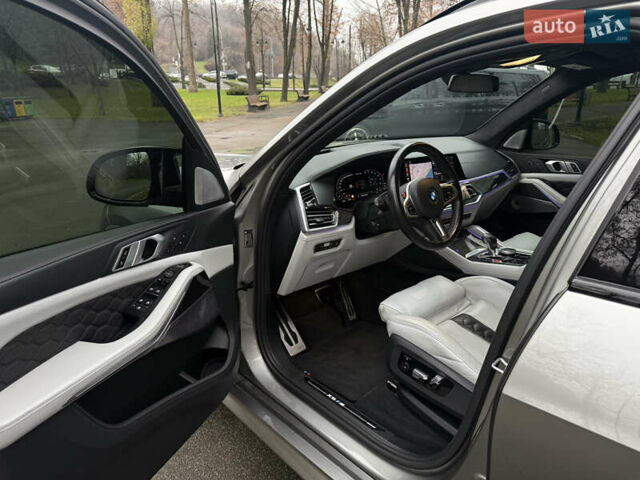 Серый БМВ Х5 М, объемом двигателя 4.39 л и пробегом 55 тыс. км за 84000 $, фото 26 на Automoto.ua