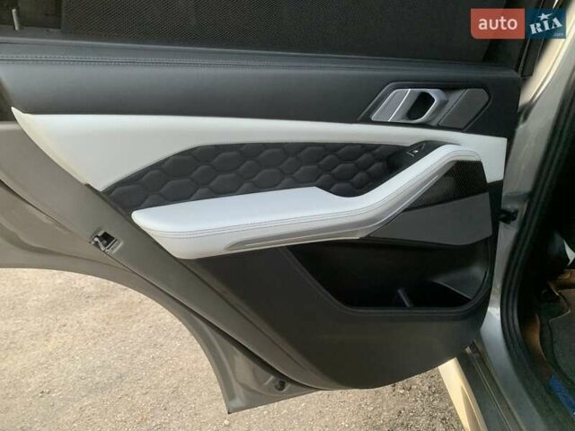 Серый БМВ Х5 М, объемом двигателя 4.39 л и пробегом 64 тыс. км за 75000 $, фото 29 на Automoto.ua