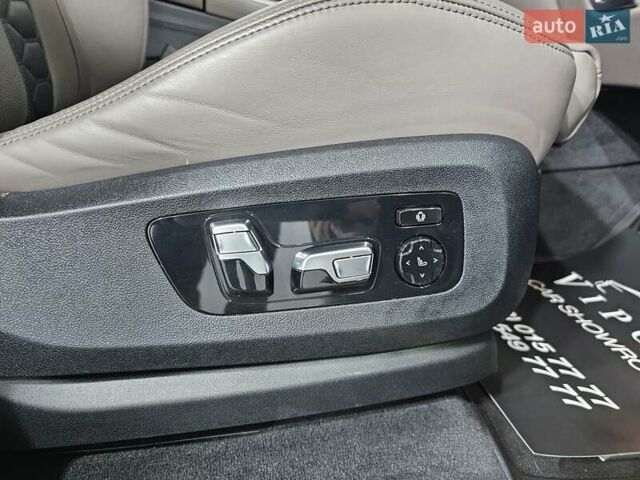 Сірий БМВ Х5 М, об'ємом двигуна 4.39 л та пробігом 67 тис. км за 119999 $, фото 24 на Automoto.ua